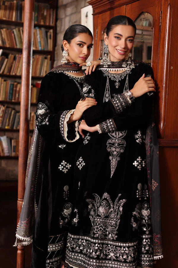 NOOR BY SADIA ASAD Winter Shawls-D12