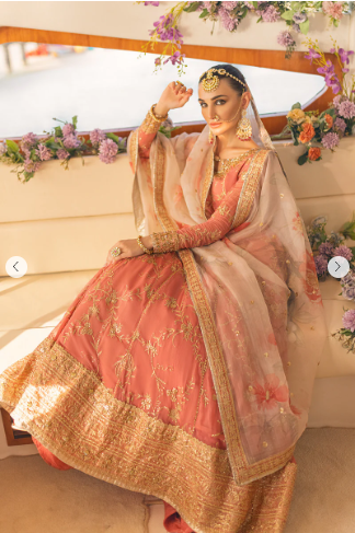 MUSHQ CORAL ALMOND